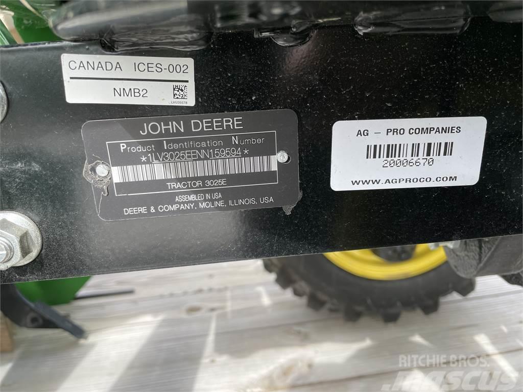 John Deere 3025E Kompakttraktorer