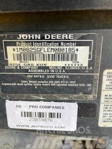 John Deere 825I S4 Redskapsbärare