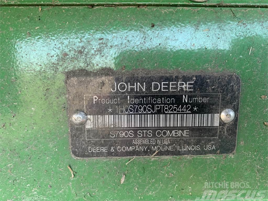 John Deere S790 Skördetröskor