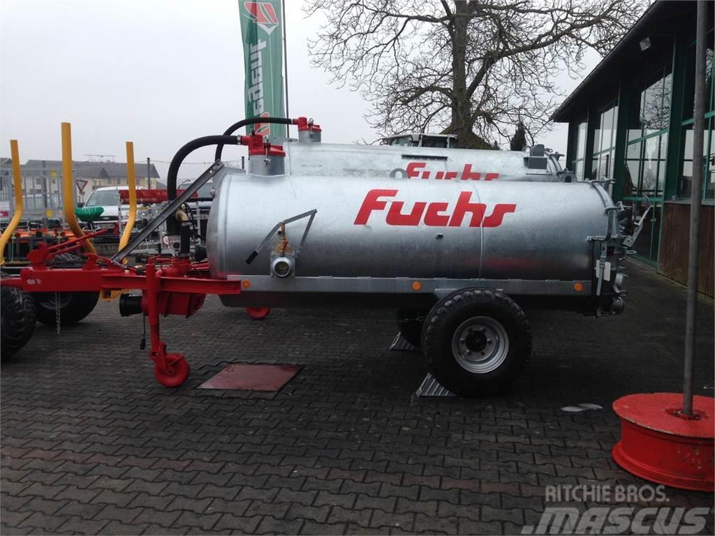 Fuchs Vakuumfass VK 3 mit 3000 Liter Flytgödselspridare
