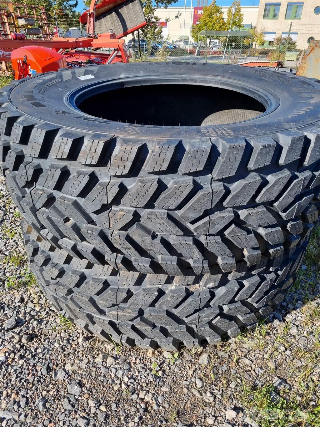 Nokian N HAKKA TRI 650/65R42, PA Däck, hjul och fälgar