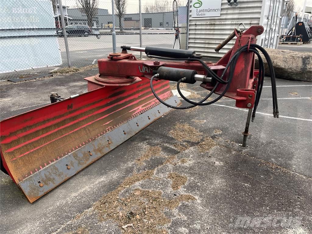 Vama 300 Övrigt väg och snö
