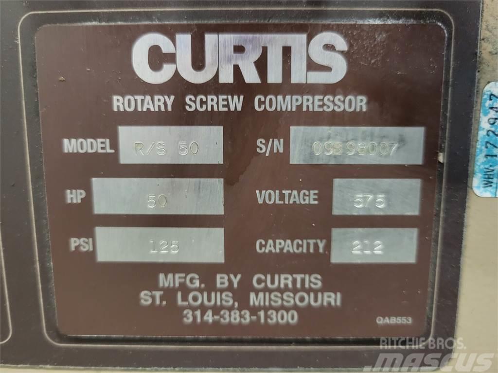 Curtis R/S 50 Övrigt