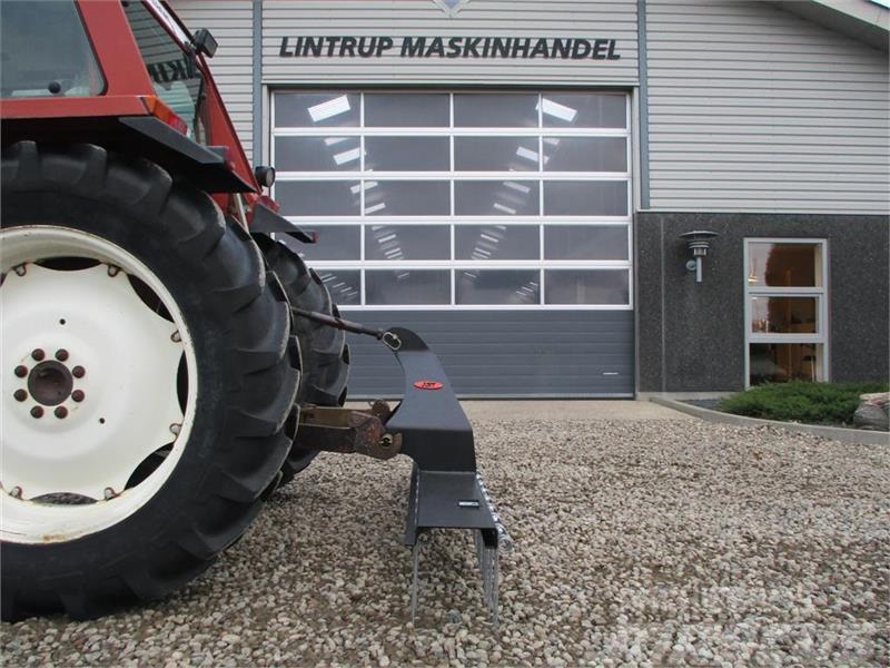 JST 2.5 mtr Made in DANMARK Gårdsplads-Rive som er kra Other agricultural machines