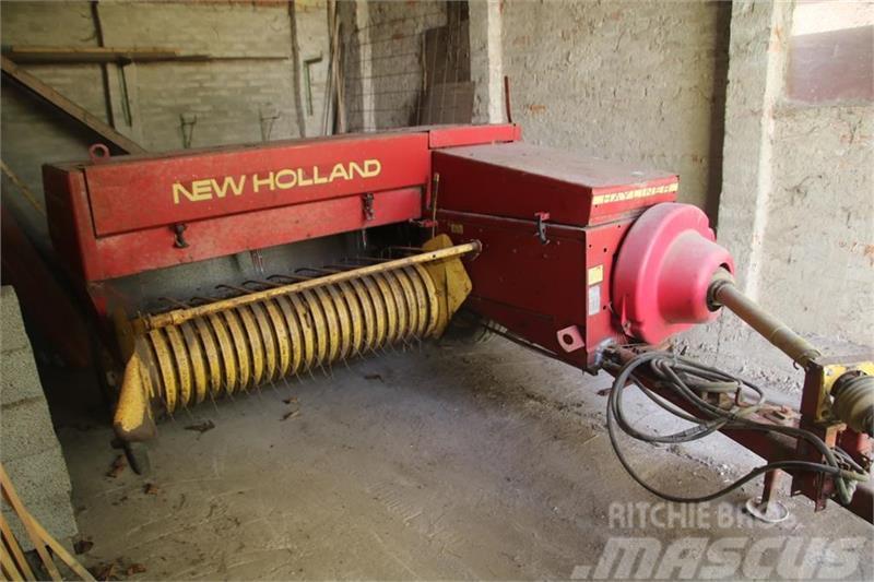 New Holland 376 småballepresser Övriga lantbruksmaskiner