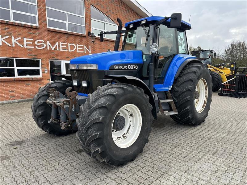 New Holland 8970 Traktorer