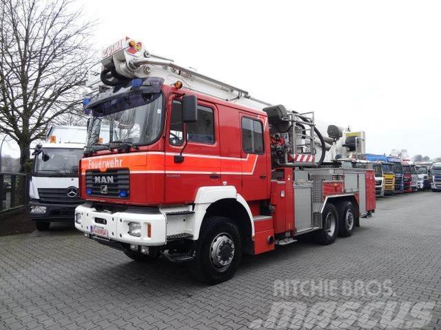 MAN FE410 6X6/ Vema Lift 32 Meter/ Feuerwehr Billyftar