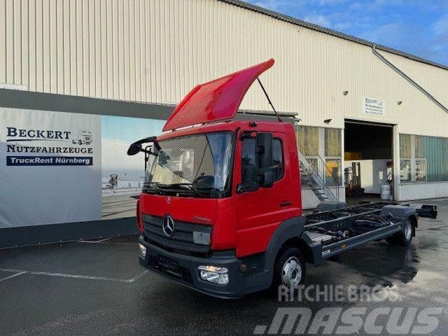 Mercedes-Benz Atego 818 L*Fahrgestell*2xAHK*3 Sitze* RS 4,8m* Chassier
