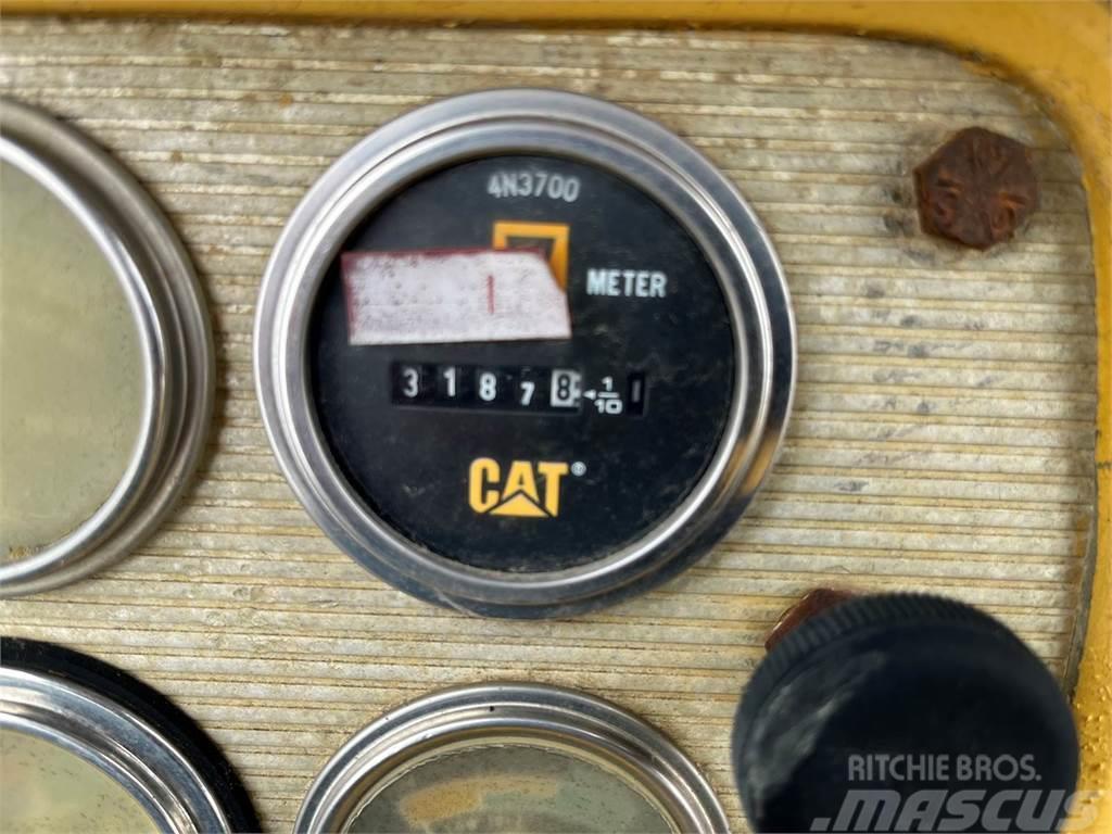 CAT 627B Schaktvagnar