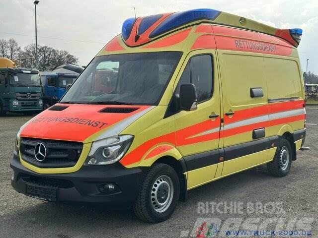 Mercedes-Benz Sprinter 416 RTW Ambulance Delfis Rettung Autom. Övriga bilar