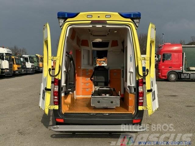 Mercedes-Benz Sprinter 416 RTW Ambulance Delfis Rettung Autom. Övriga bilar