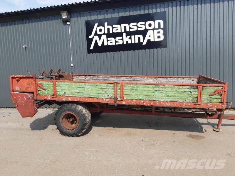 JF AV 4 FASTGÖDSELVAGN Kombivagnar