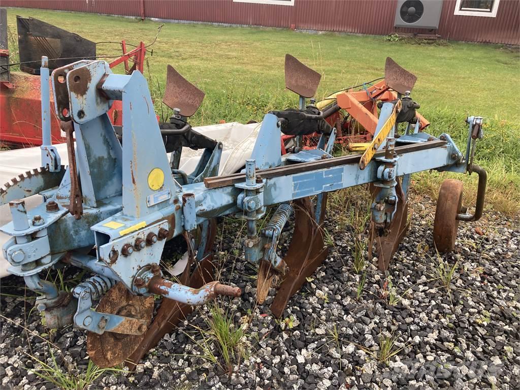 Överum 3-SKÄRIG PLOG B387 Växelplogar