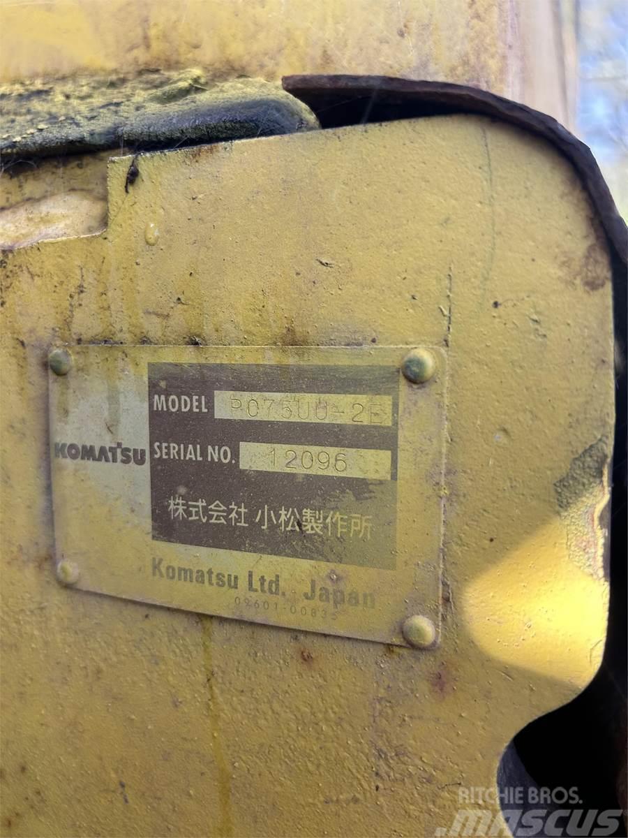 Komatsu PC75UU-2E Bandgrävare