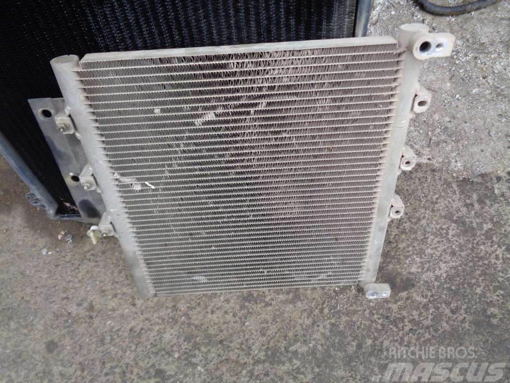 New Holland Air conditioning radiator Hytter och interiör