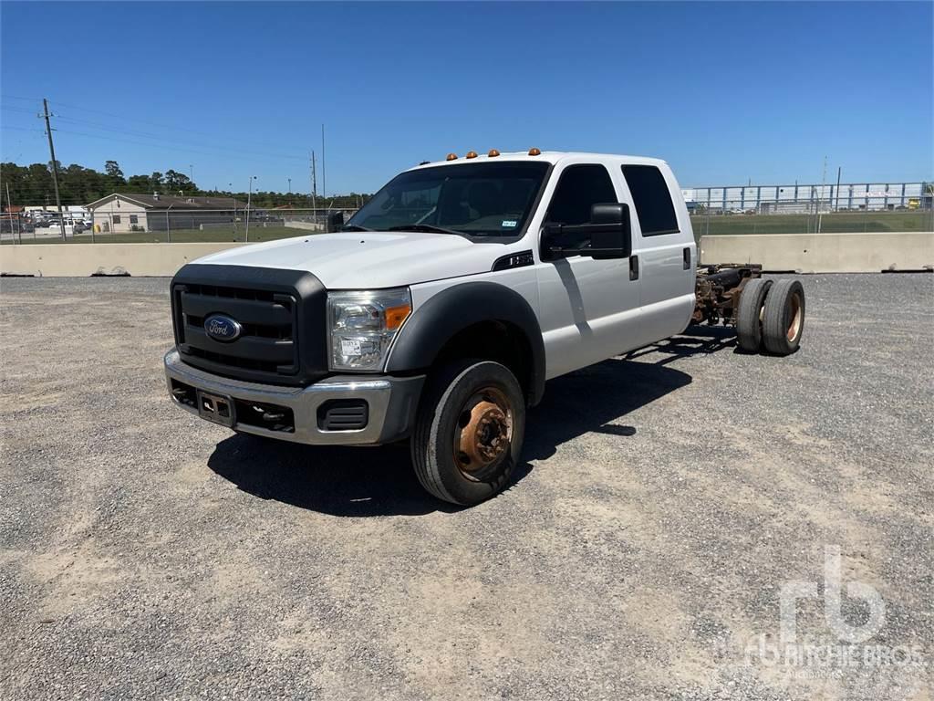 Ford F-550 XL Chassier