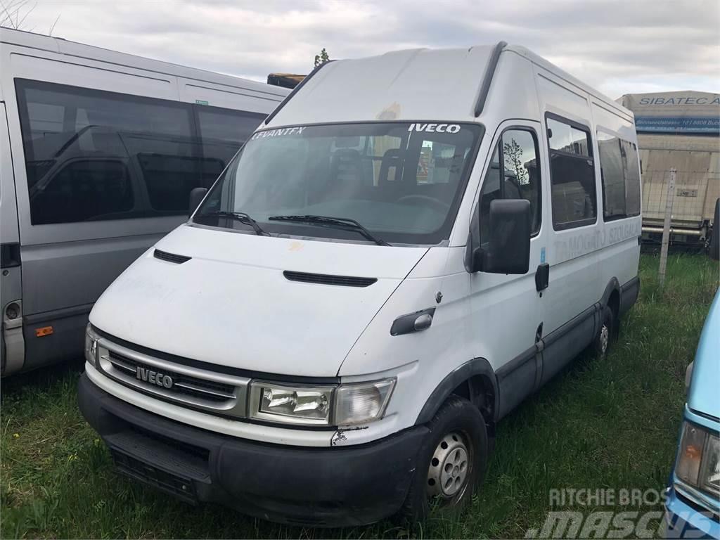 Iveco Daily 35 S 14 - 16 personal minibus Mini buses