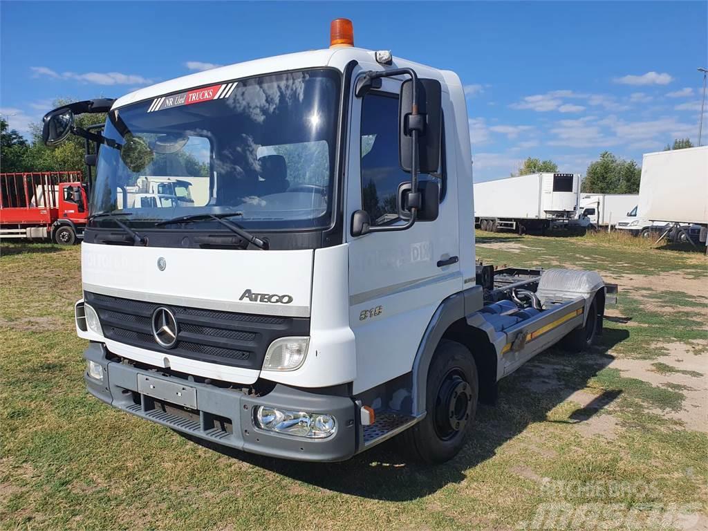 Mercedes-Benz Atego 818 Chassis - Chassi och upphängning