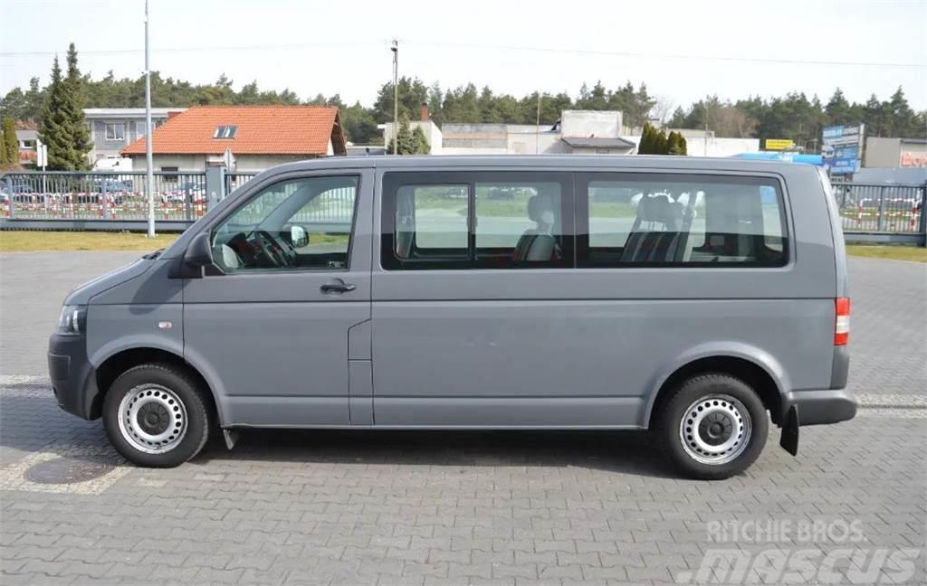 Volkswagen Transporter T5 Brygadówka, Osobowy, 9-miejsc, Jede Mini buses