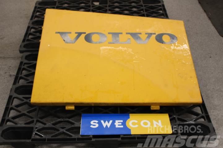 Volvo L180E Sidoluckor Chassi och upphängning