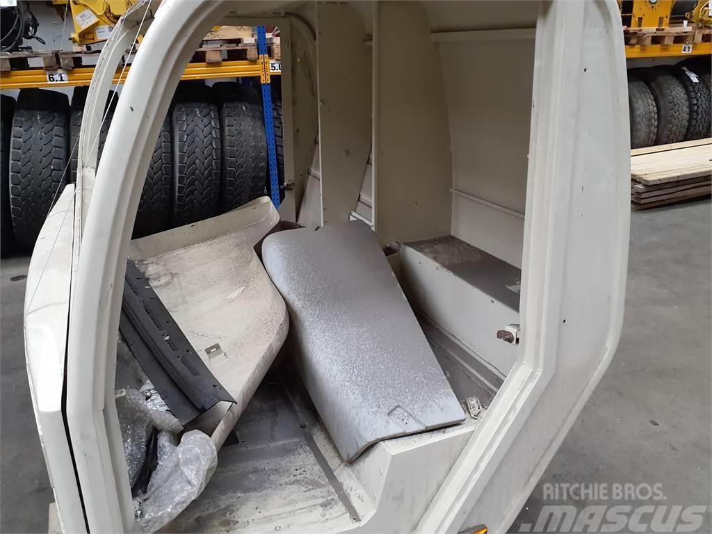 Terex PPM lower cabin Cabins and interior