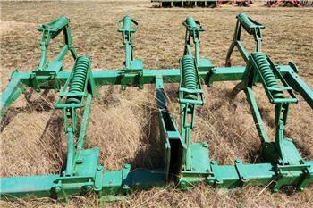  Agrico 7 tooth Agrico Ripper / Cultivator