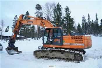 Doosan DX 255LC EXCAVATOR WITH ROTOR AND TOOLS