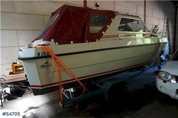  Flipper 700 Boat