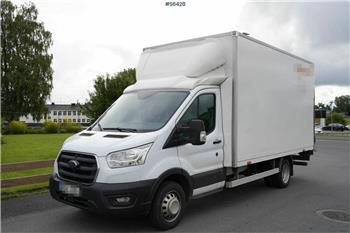 Ford Transit with taillift well-kept! + 6 studded tires