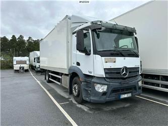 Mercedes-Benz Antos 1840 Box Truck With Tail Lift