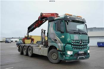 Mercedes-Benz Arocs crane truck tridem