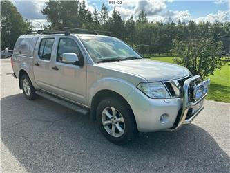 Nissan navara 4x4. Extra lights and grille guard
