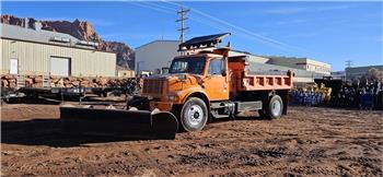 International Dump Truck 4900