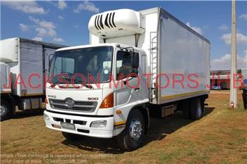 Hino 500,1626, WITH INSULATED BODY AND MT450 UNIT