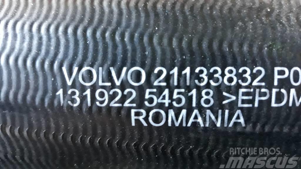 Volvo HOSE  21133832 Motorer