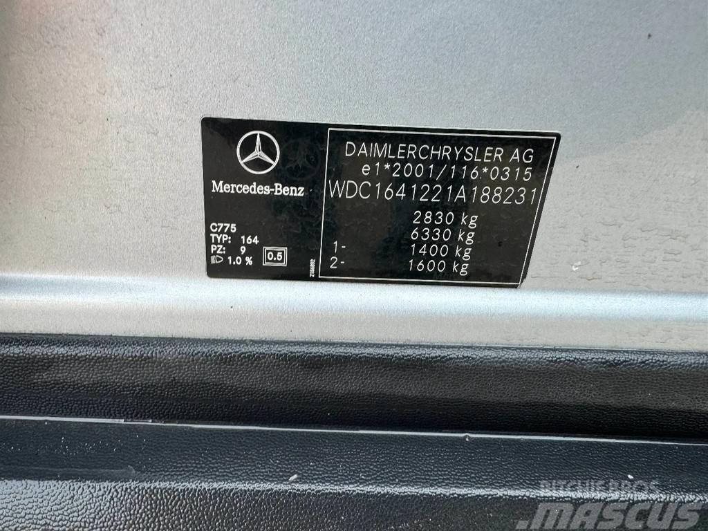 Mercedes-Benz M-Klasse ML **ML320CDI 4-MATIC-AC-NAVI** Personbilar