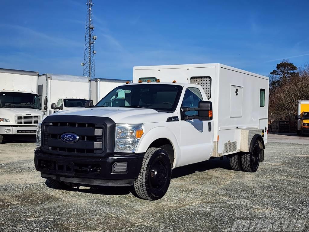 Ford F 350 XL Chassier