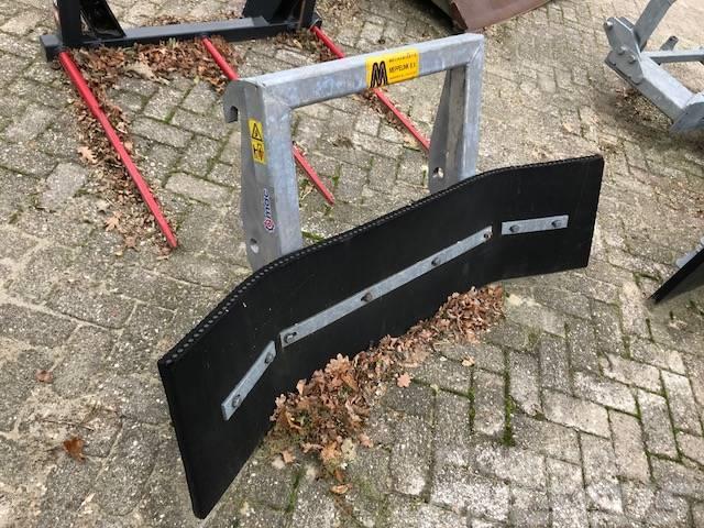 Qmac  rubberschuif 150 cm Weidemann Övrig inomgårdsutrustning