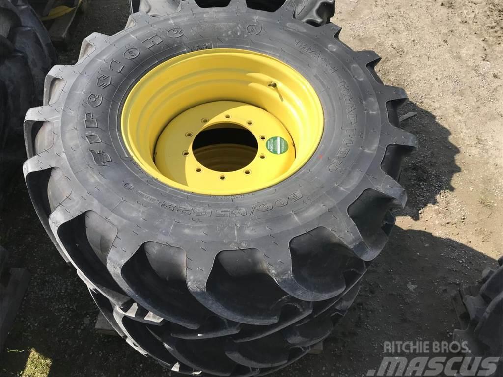 Firestone 600/65R28 Däck, hjul och fälgar