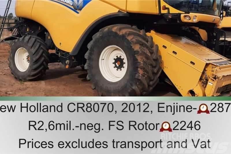 New Holland CR 8070 - 2246 rotor hours Övriga bilar