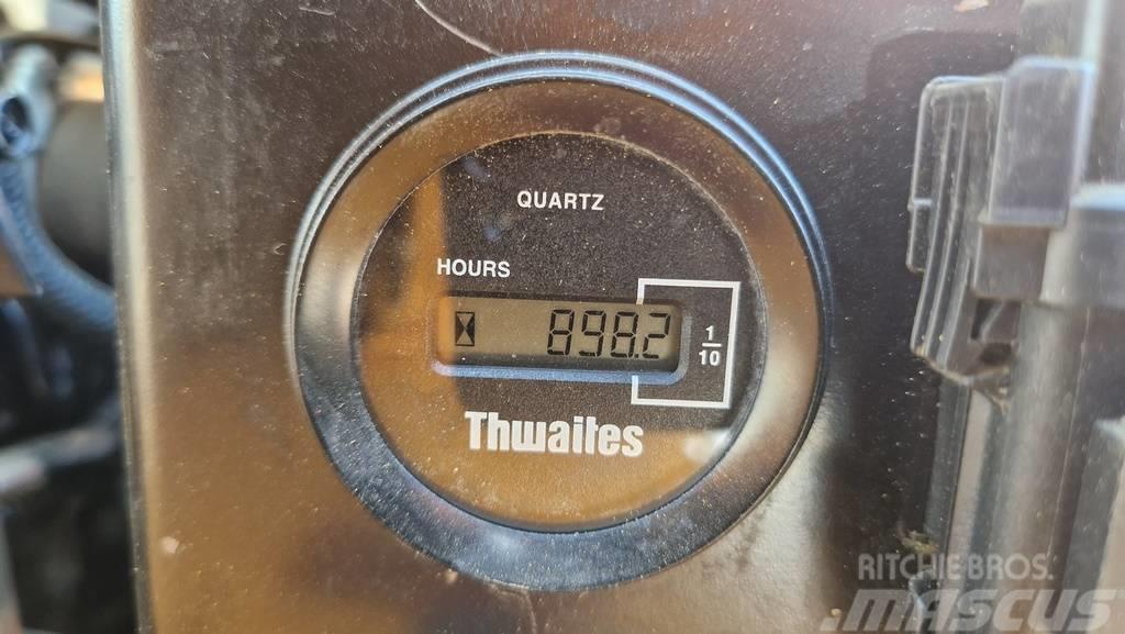Thwaites 1 TONNE - 2017 YEAR - 900 WORKING HOURS Midjestyrd dumper