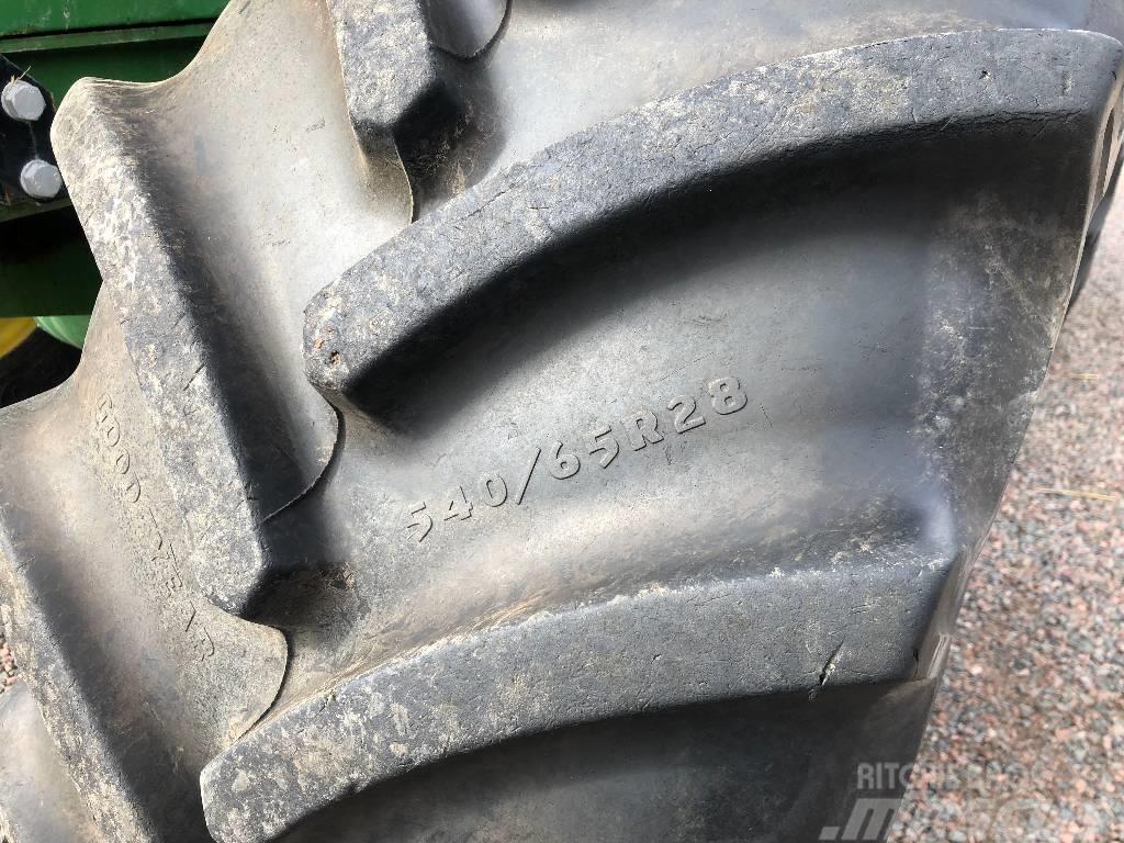 John Deere 6900 Dismantled: only spare parts Traktorer