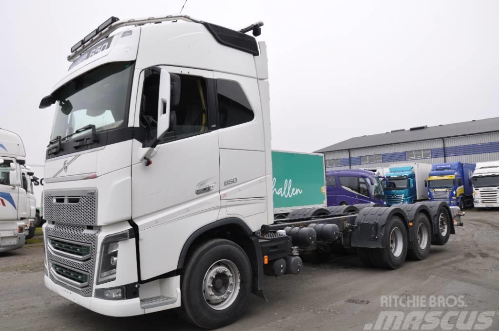 Volvo FH16 650 8X4 Euro 6 Chassier