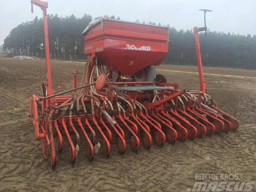Kverneland Accord Pneumatic Övriga maskiner för jordbearbetning