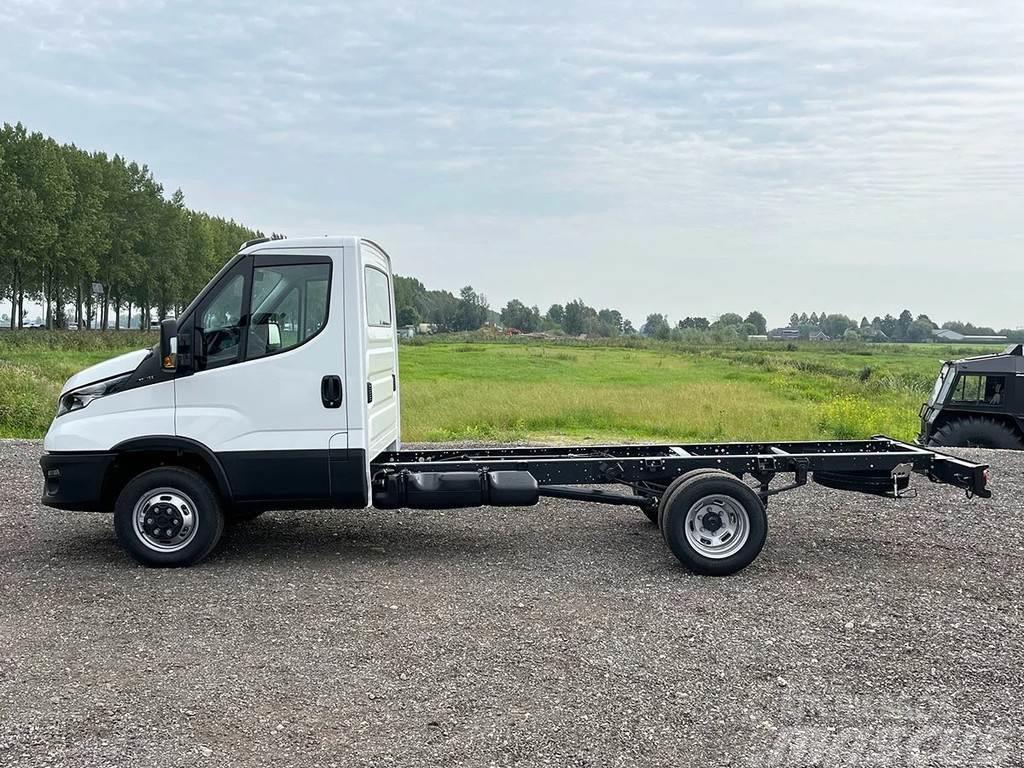 Iveco Daily 50 Chassis Cabin Van (3 units) Chassier