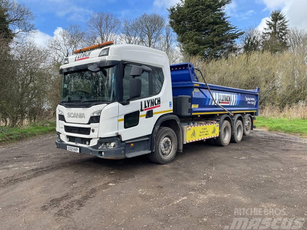 Scania L360 LOW ENTRY TIPPER LORRY Tippbilar