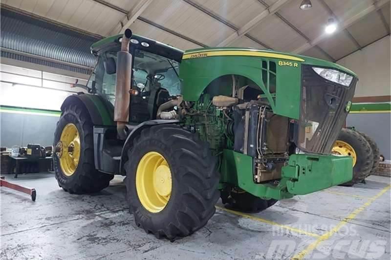 John Deere 8345R Traktorer