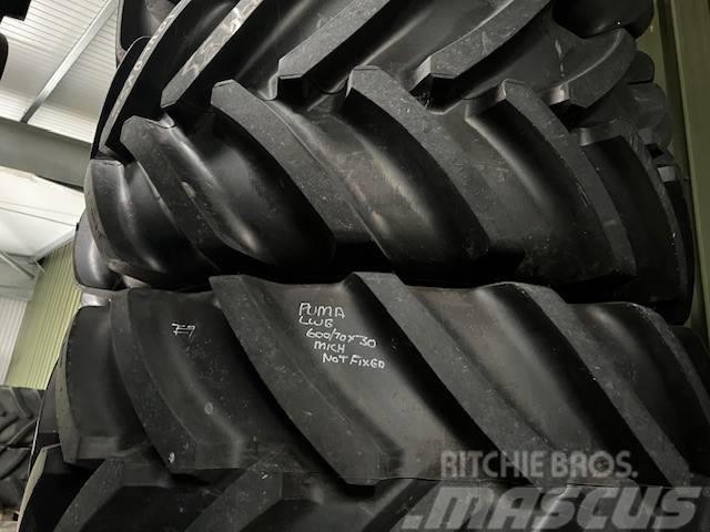 Michelin 710/70x42  600/70x30 Däck, hjul och fälgar