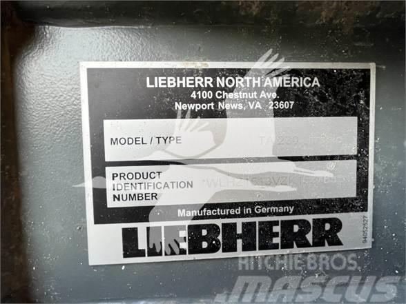 Liebherr TA230 LITRONIC Midjestyrd dumper