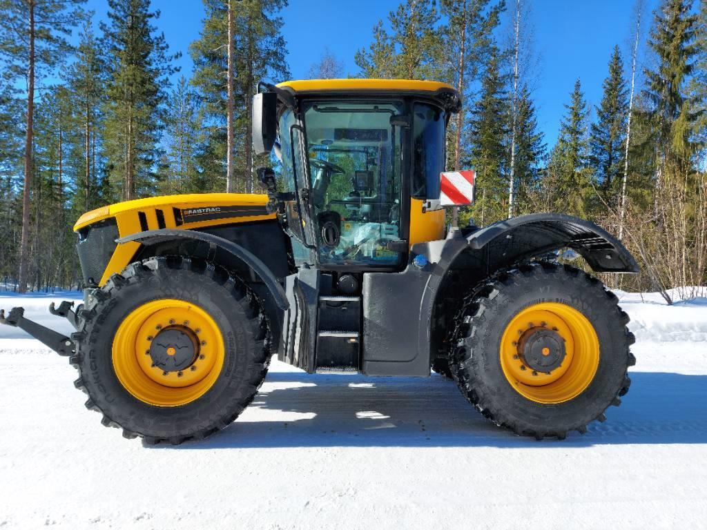 JCB Fastrac 4220 Nordic Edition Traktorer